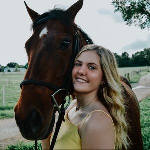 Meet your Posher, Josie